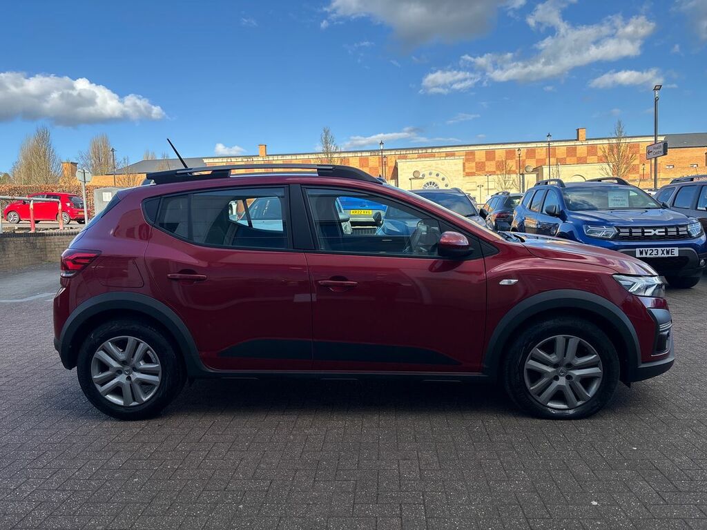 Dacia Sandero Stepway 1.0 Tce Comfort Hatchback Euro 6 KM22ZSD Red #2