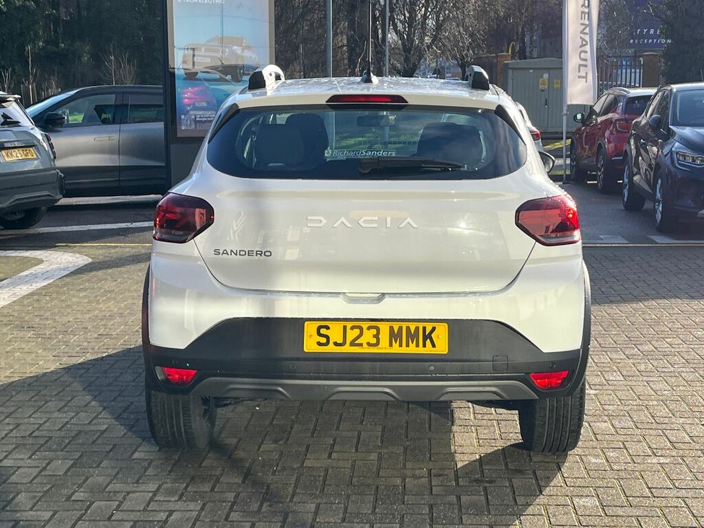 Dacia Sandero Stepway Hatchback Expression SJ23MMK White #4