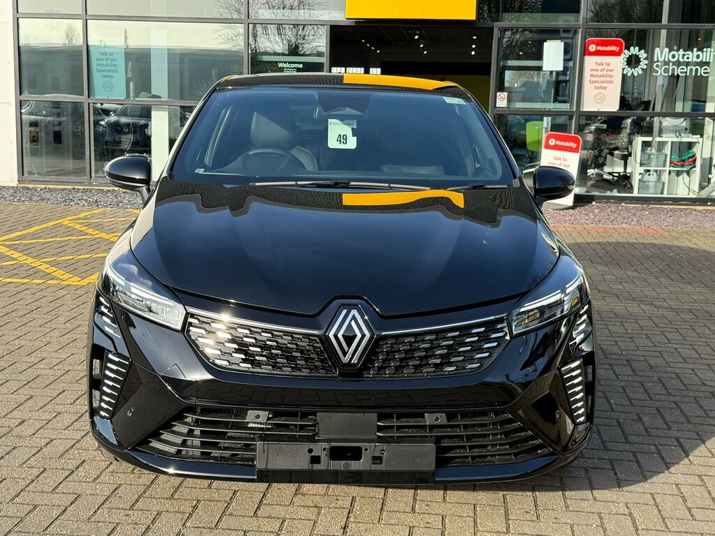 Renault Clio Techno Hybrid 145 Black #4