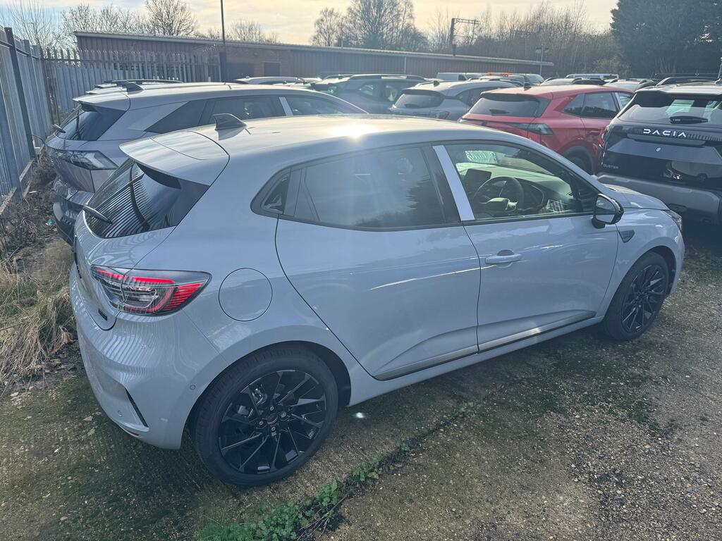 Renault Clio Iconic Esprit Alpine Hybrid 145 Grey #2
