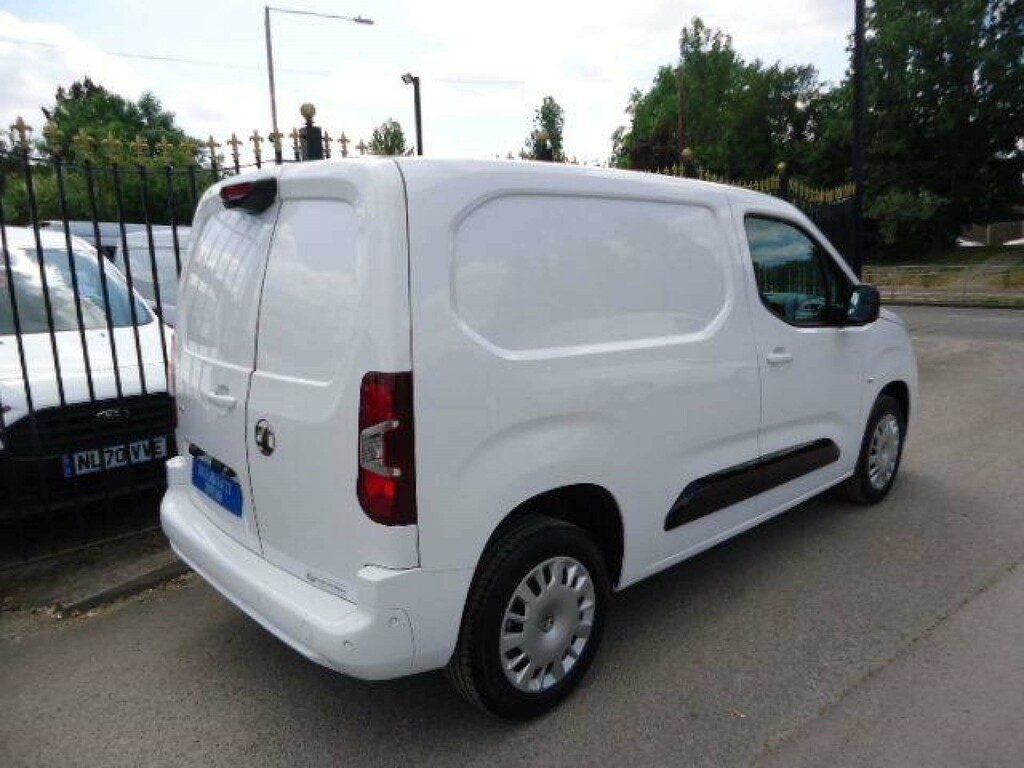 Vauxhall Combo Turbo D 2300 Pro Panel Van Swb Euro DS25EWM White #2