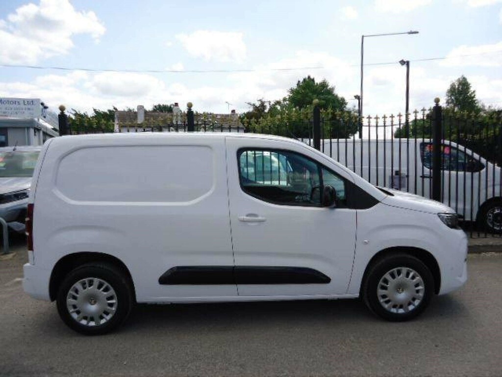 Vauxhall Combo Turbo D 2300 Pro Panel Van Swb Euro DS25EWM White #5