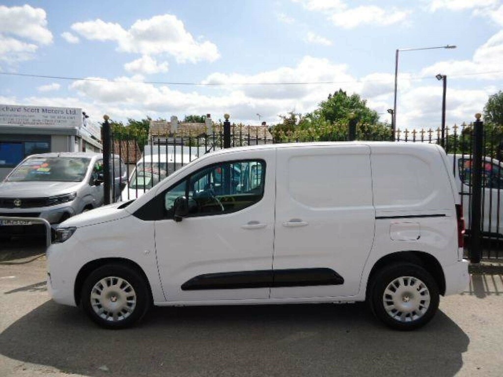 Vauxhall Combo Turbo D 2300 Pro Panel Van Swb Euro DS25EWM White #6