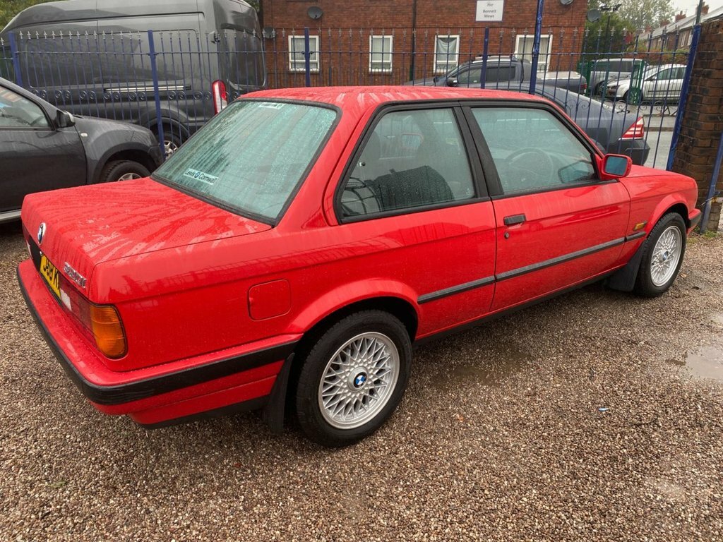 BMW 3 Series 2L 320I Se Red #2
