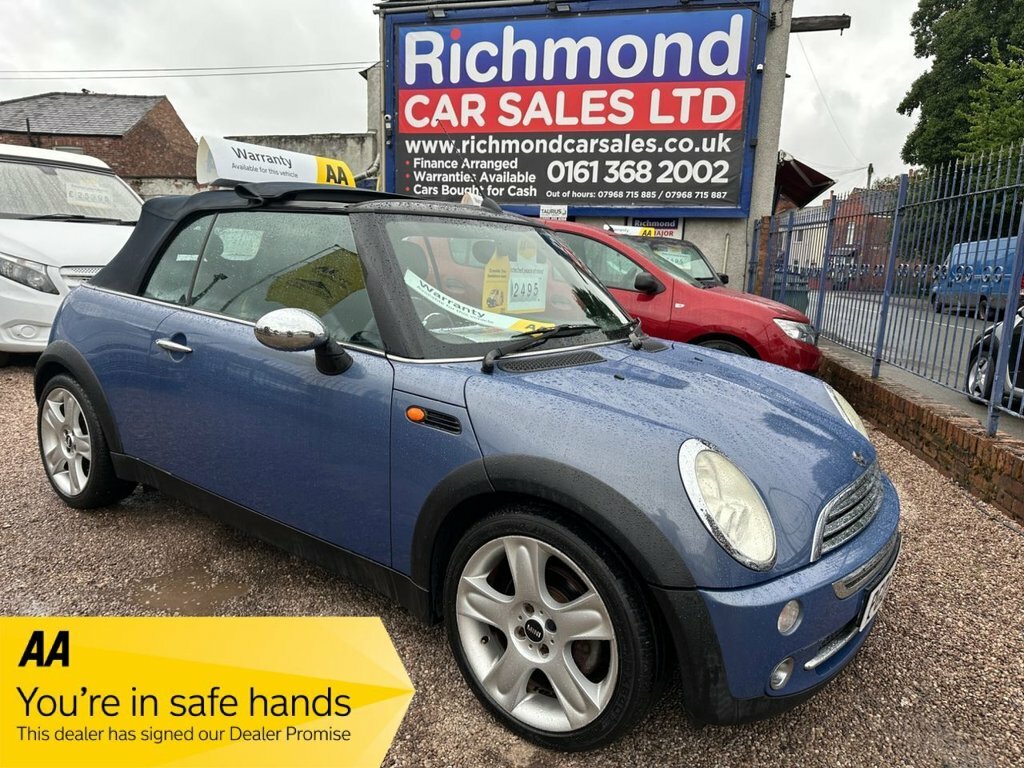 Mini Convertible 1.6L Cooper Blue