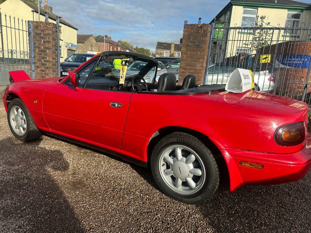 Mazda MX-5 1.6L Null H41TVH Red #5