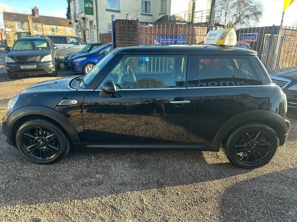 Mini Hatch 1.6L Cooper Baker Street YD63HWT Black #5