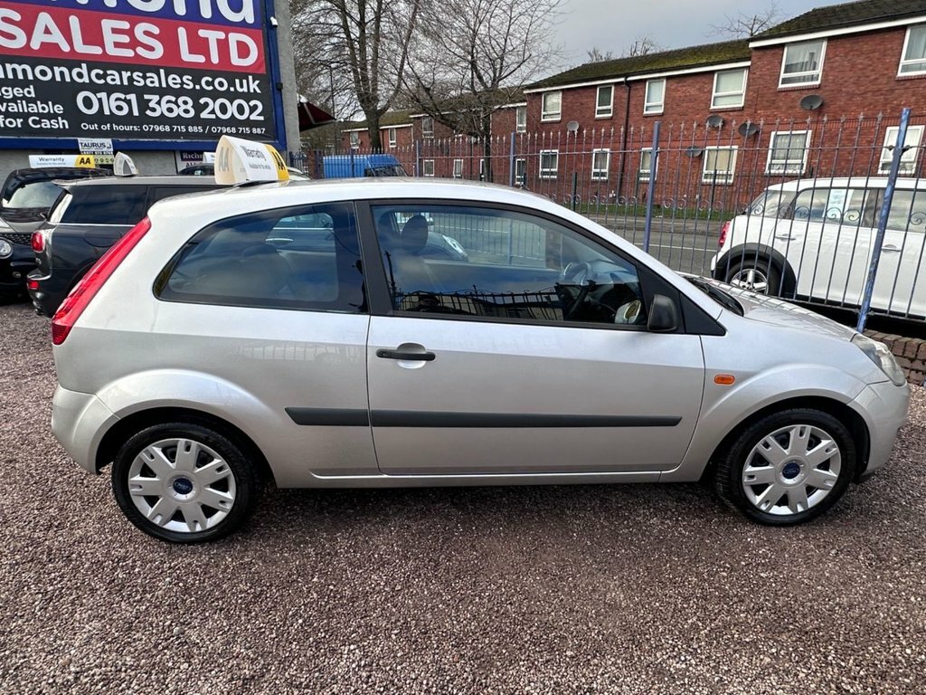 Ford Fiesta 1.3L Style Climate DV06UGW Silver #4