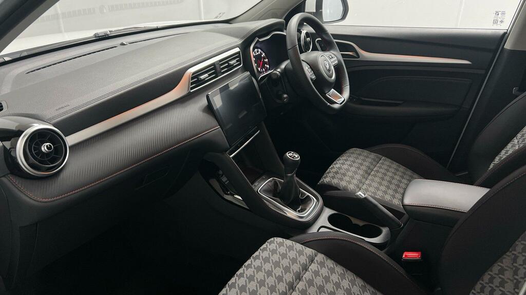 MG ZS Excite 1.5 HK73YTG White #2
