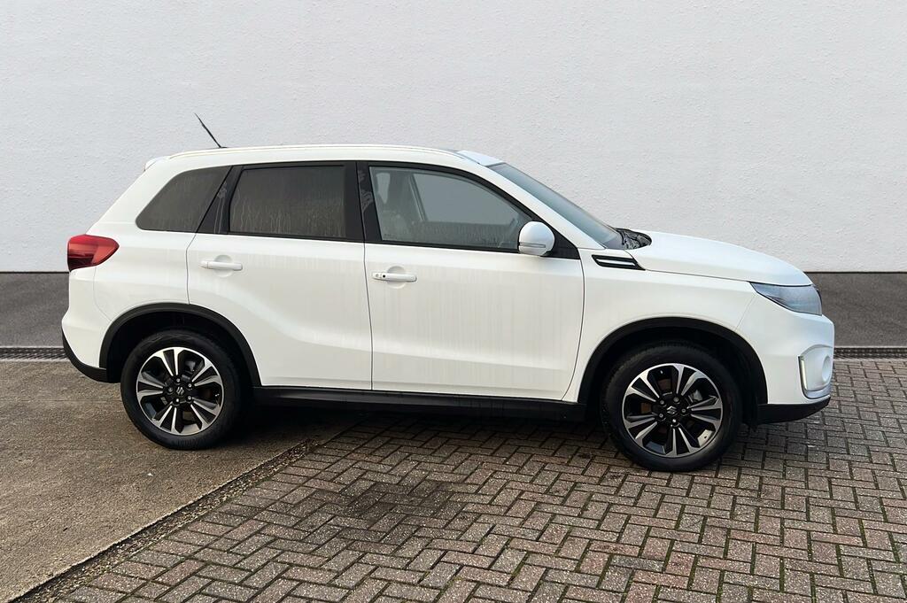 Suzuki Vitara 1.5 Sz5 Suv Hybrid Ags Euro 6 Ss HN73FOJ White #3
