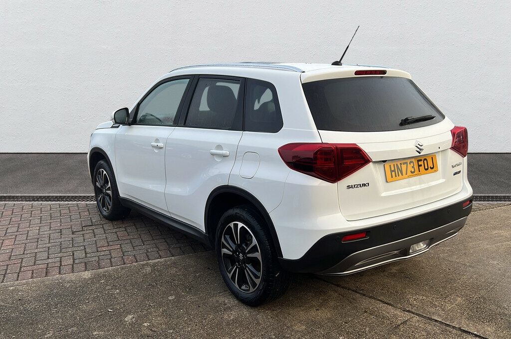 Suzuki Vitara 1.5 Sz5 Suv Hybrid Ags Euro 6 Ss HN73FOJ White #4