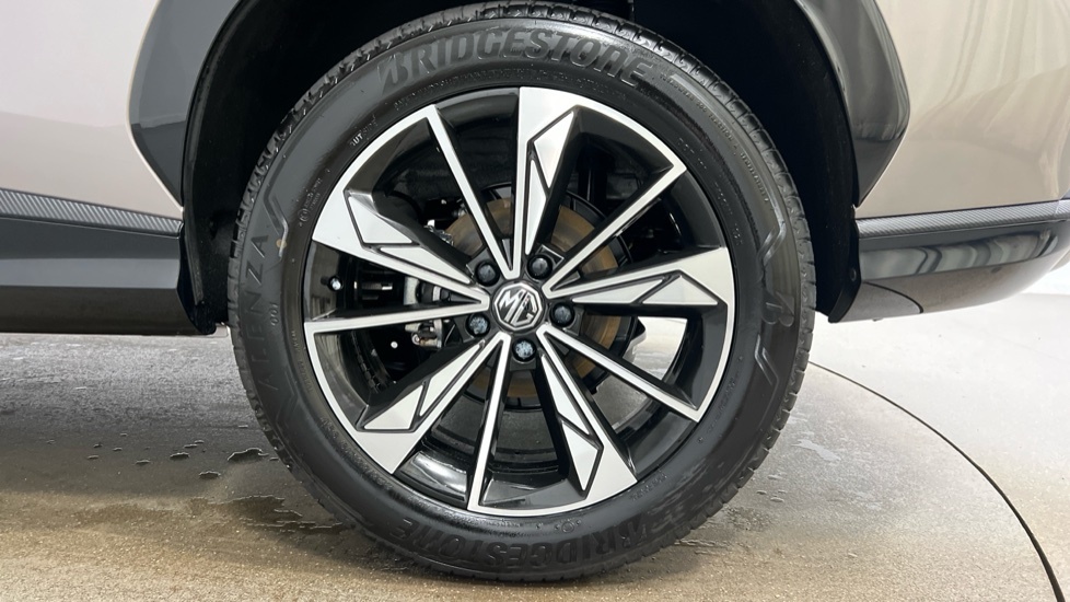 MG HS Se 1.5T Dct HT75VNW Silver #5