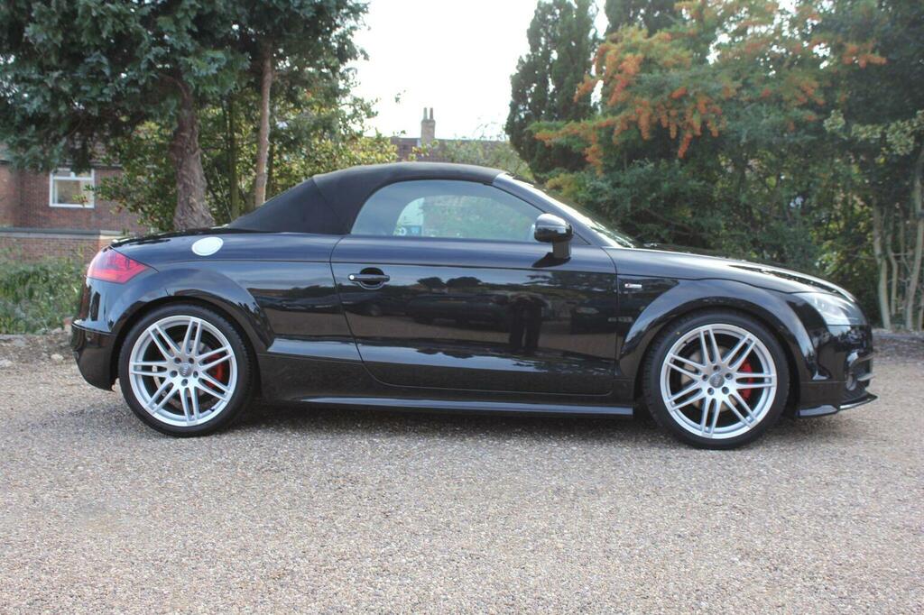 Audi TT 2.0 Tdi Black Edition Roadster S Tronic Quattro Eu Black #4