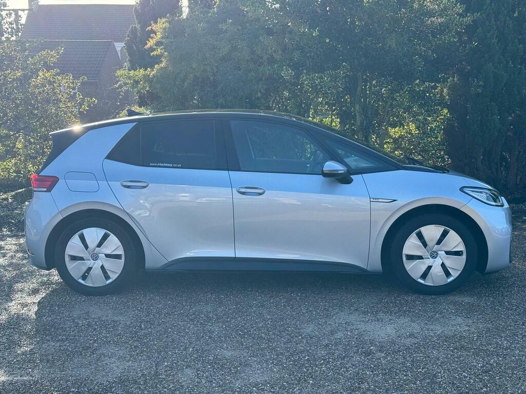 Volkswagen ID.3 Hatchback GL70EHO Silver #5