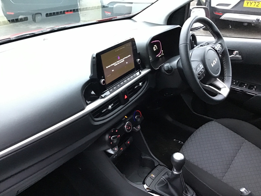 Kia Picanto 1.0 2 - 2024 74 Red #2