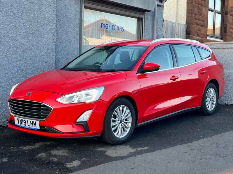 Ford Focus 1.5 Ecoblue 120 Titanium - 2019 19 YN19LHM Red #2