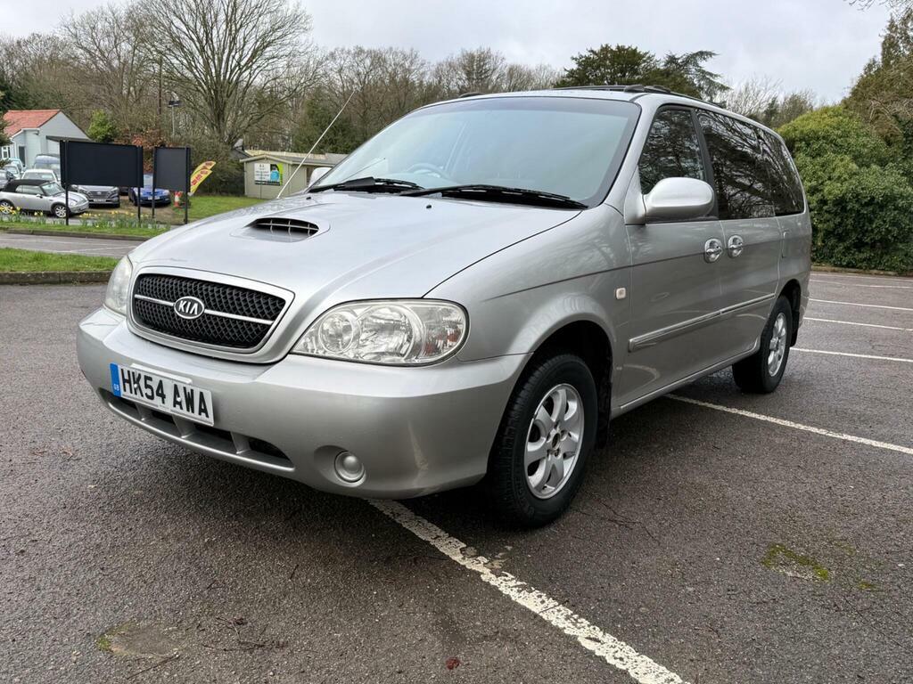Kia Sedona Le Black #3