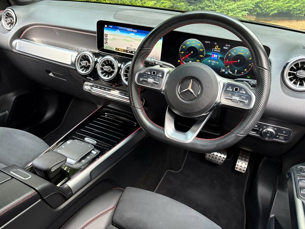 Mercedes-Benz GLB Class 1.3 Glb200 Amg Line Premium 2 Suv 7G-  #3