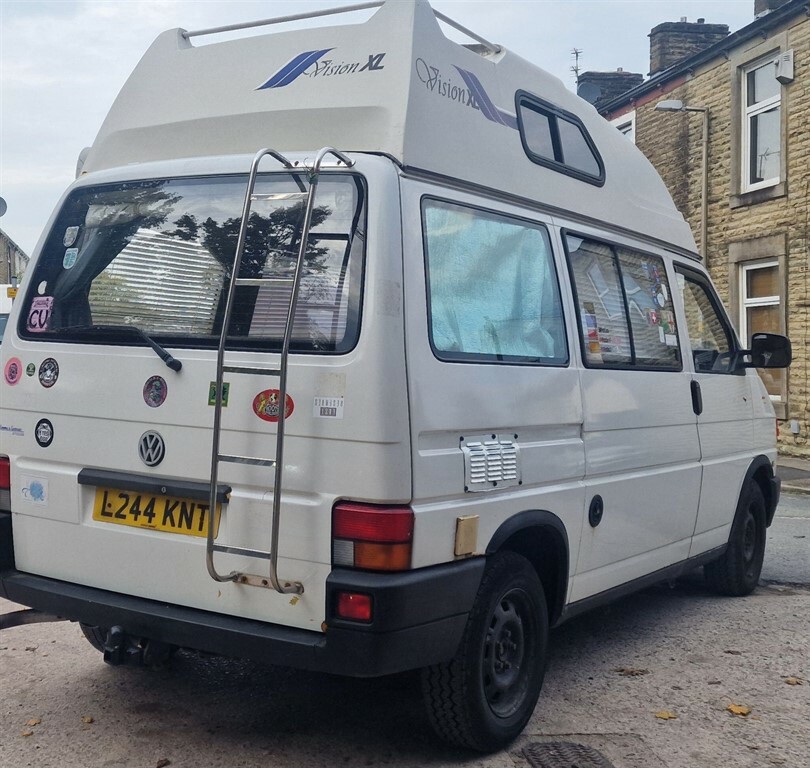 Volkswagen Transporter Campervan T4 57 D Swb 2.4 Di 77 Bhp Campervan T4 5 L244KNT White #4