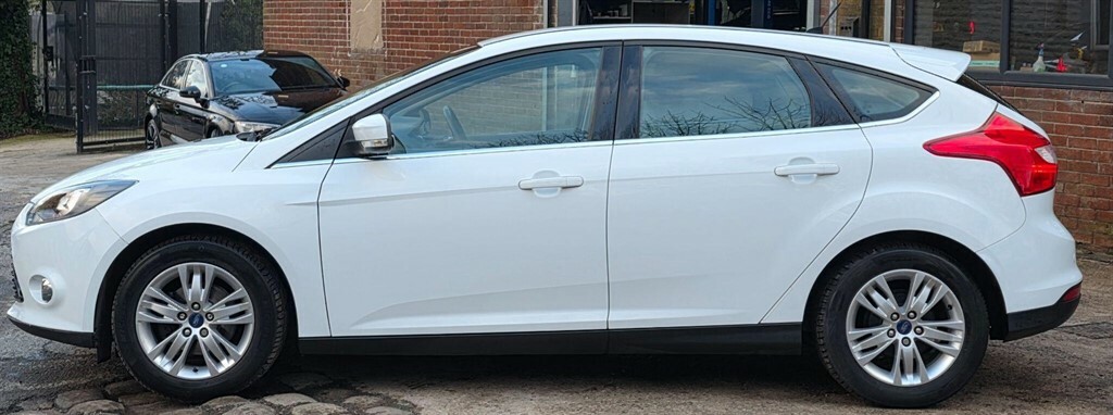 Ford Focus 1.6 Titanium Navigator Powershift Euro 5 White #6