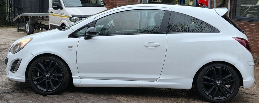 Vauxhall Corsa 1.2 16V Limited Edition Euro 5 NG14VBO White #5