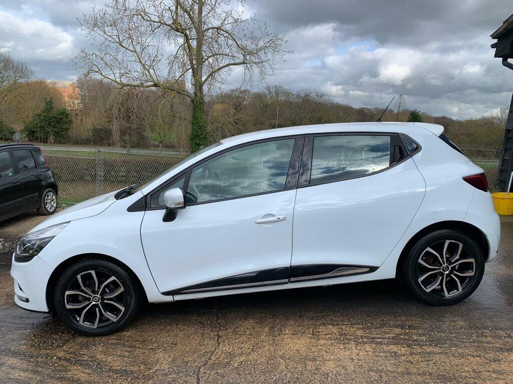 Renault Clio Tce Play Euro 6 Ss CA19BZW White #4