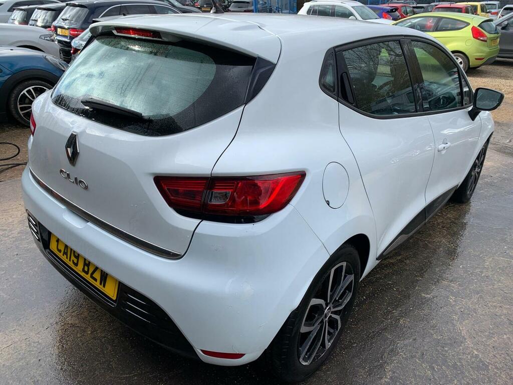 Renault Clio Tce Play Euro 6 Ss CA19BZW White #6