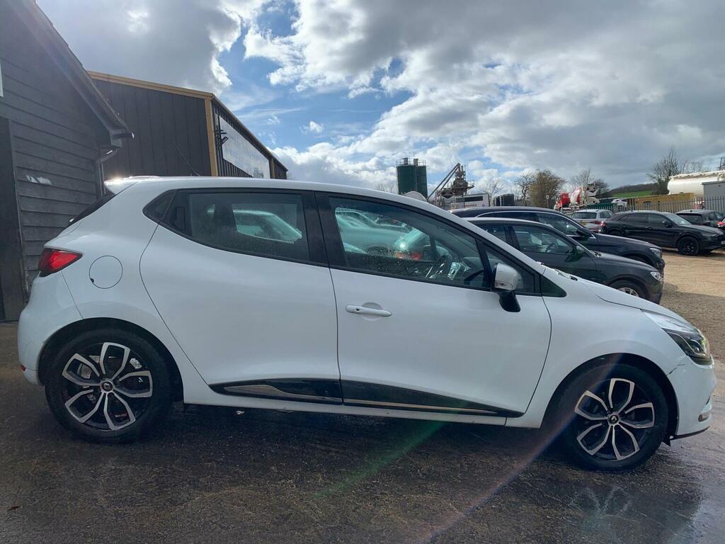 Renault Clio Tce Play Euro 6 Ss CA19BZW White #5