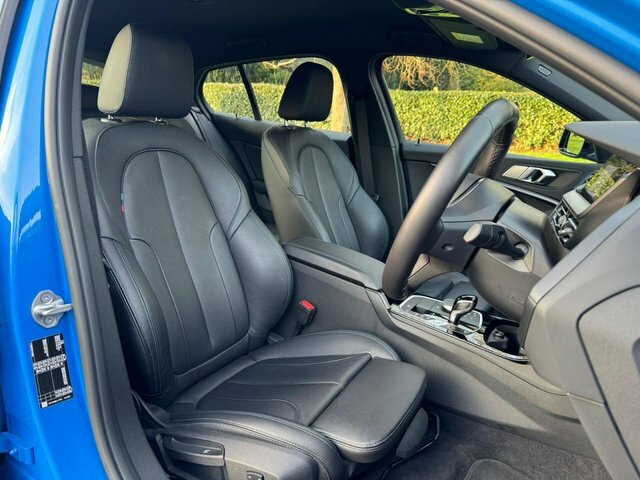 BMW 1 Series 2021 1.5 118I M Sport Lcp Hatchback D RN21MXJ Blue #4