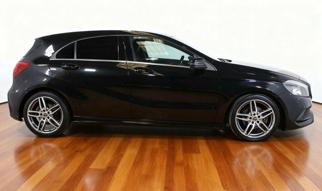 Mercedes-Benz A Class 2017 2.1 A200d Amg Line Hatchback 7G-dc LO67GJF Black #4