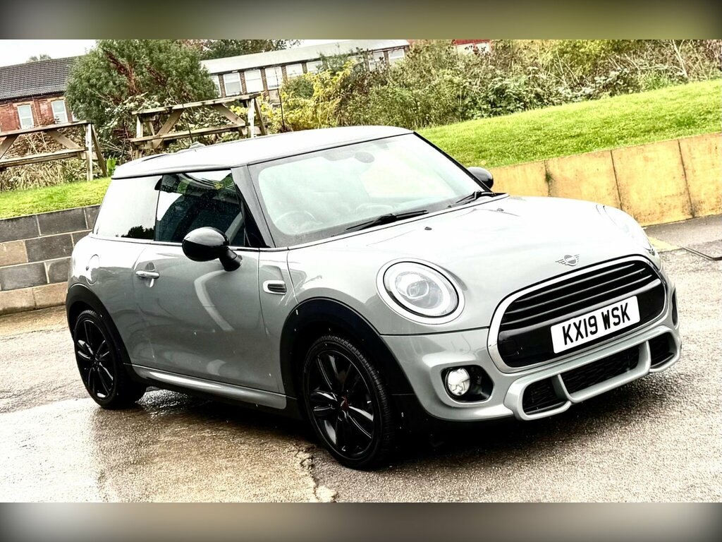 Mini Hatch 1.5 Cooper Sport Euro 6 Ss KX19WSK Grey #3