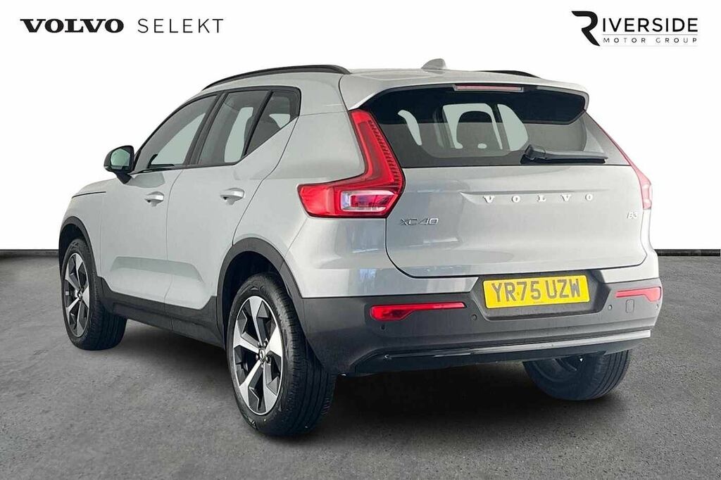 Volvo XC40 Plus, B3 Mild Hybrid, Dark Park Camerahe YR75UZW Grey #6