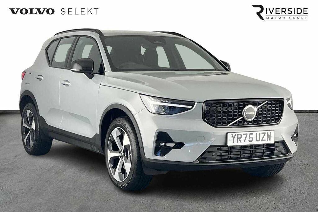 Volvo XC40 Plus, B3 Mild Hybrid, Dark Park Camerahe YR75UZW Grey #2