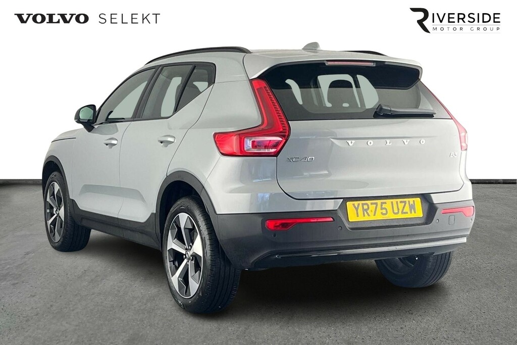 Volvo XC40 Plus, B3 Mild Hybrid, Dark Park Camerahe YR75UZW Grey #5
