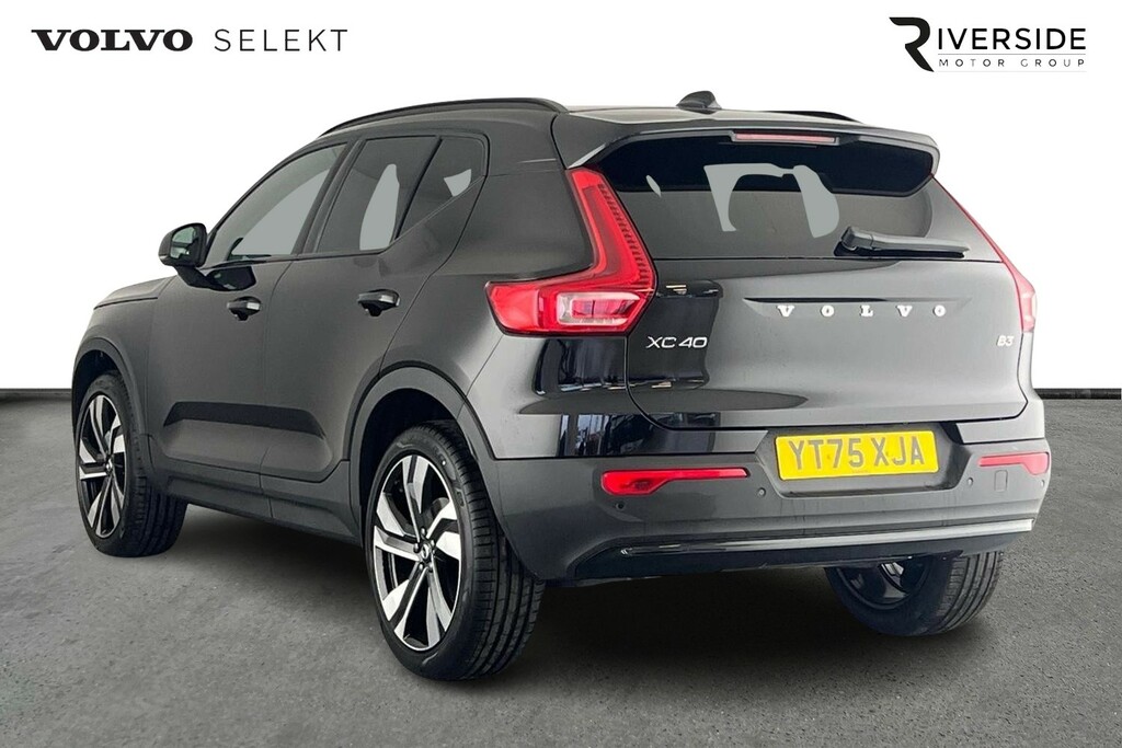 Volvo XC40 Plus, B3 Mild Hybrid, Dark YT75XJA Black #5