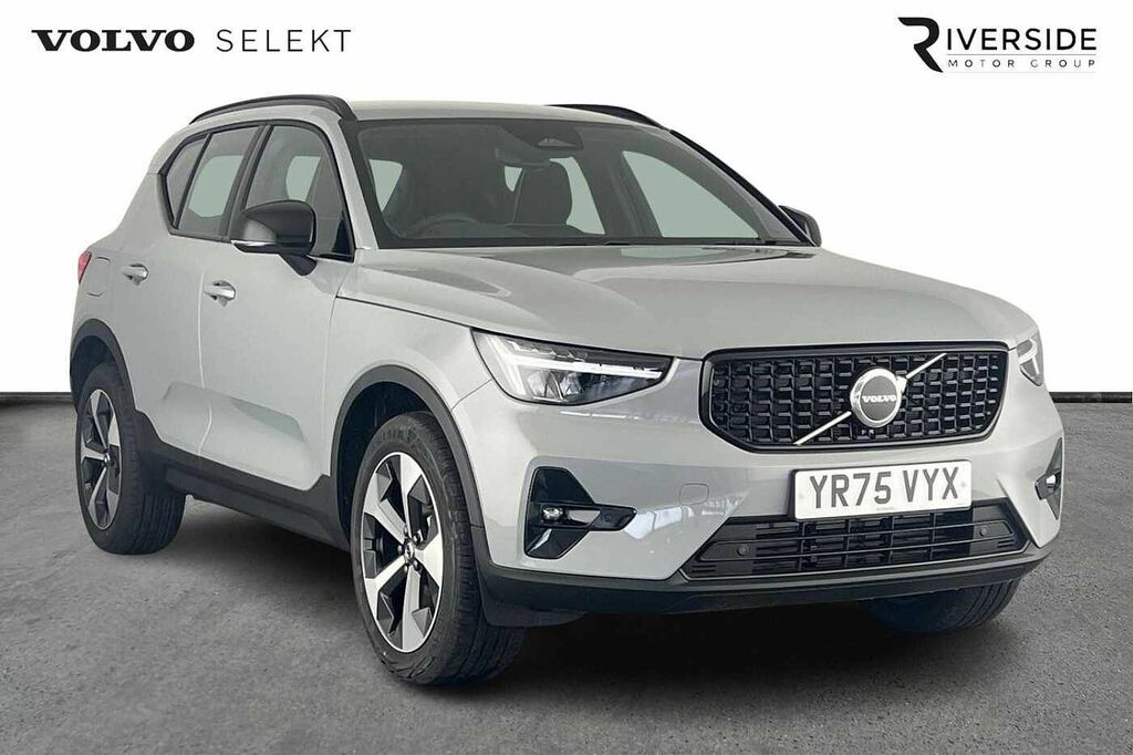 Volvo XC40 Plus, B3 Mild Hybrid, Dark Park Camerahe YR75VYX Grey #2