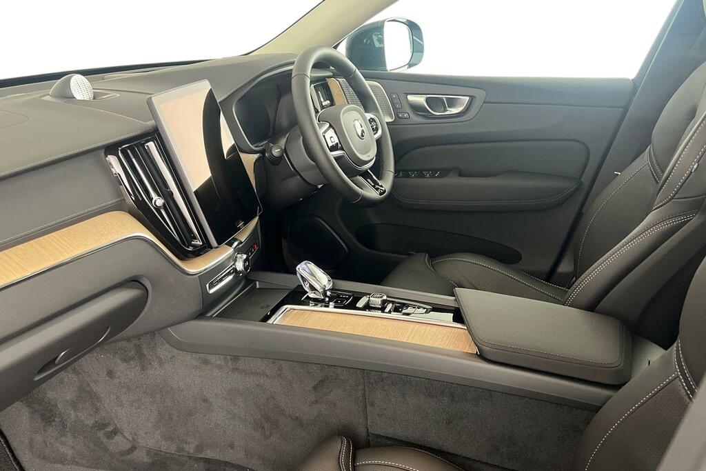 Volvo XC60 Ultra, T8 Awd Plug-in Hybrid, Bri YS75XEB Blue #3