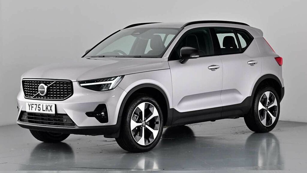 Volvo XC40 Plus, B3 Mild Hybrid, Dark YF75LKX Silver #4