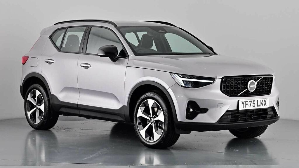 Volvo XC40 Plus, B3 Mild Hybrid, Dark Silver