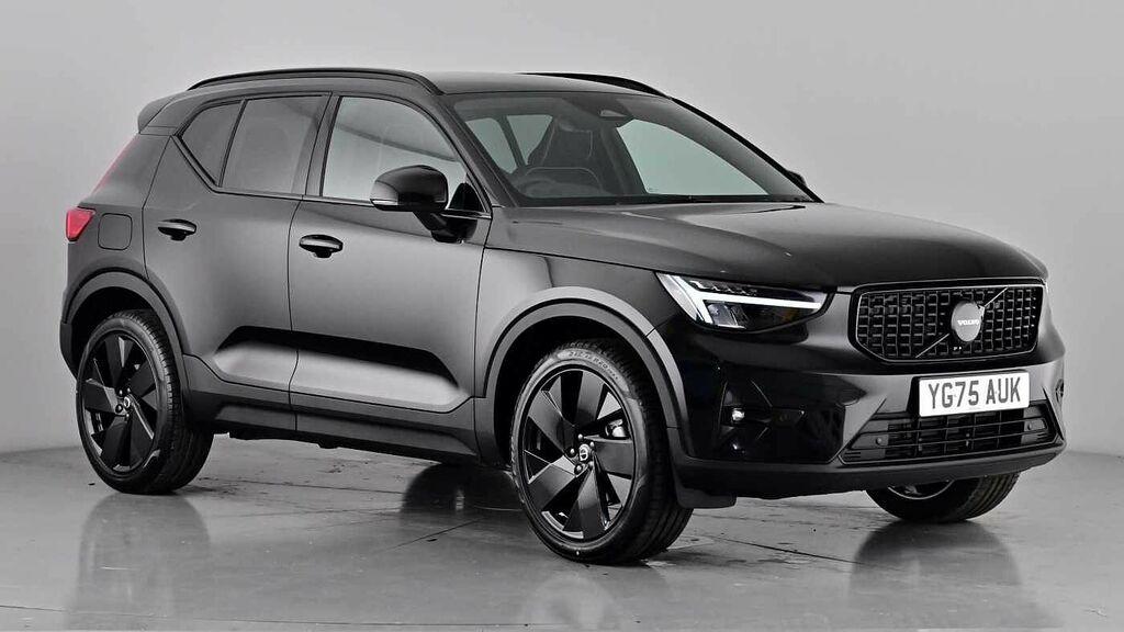 Volvo XC40 Black Edition Plus, B3 Mild Hybrid, Black
