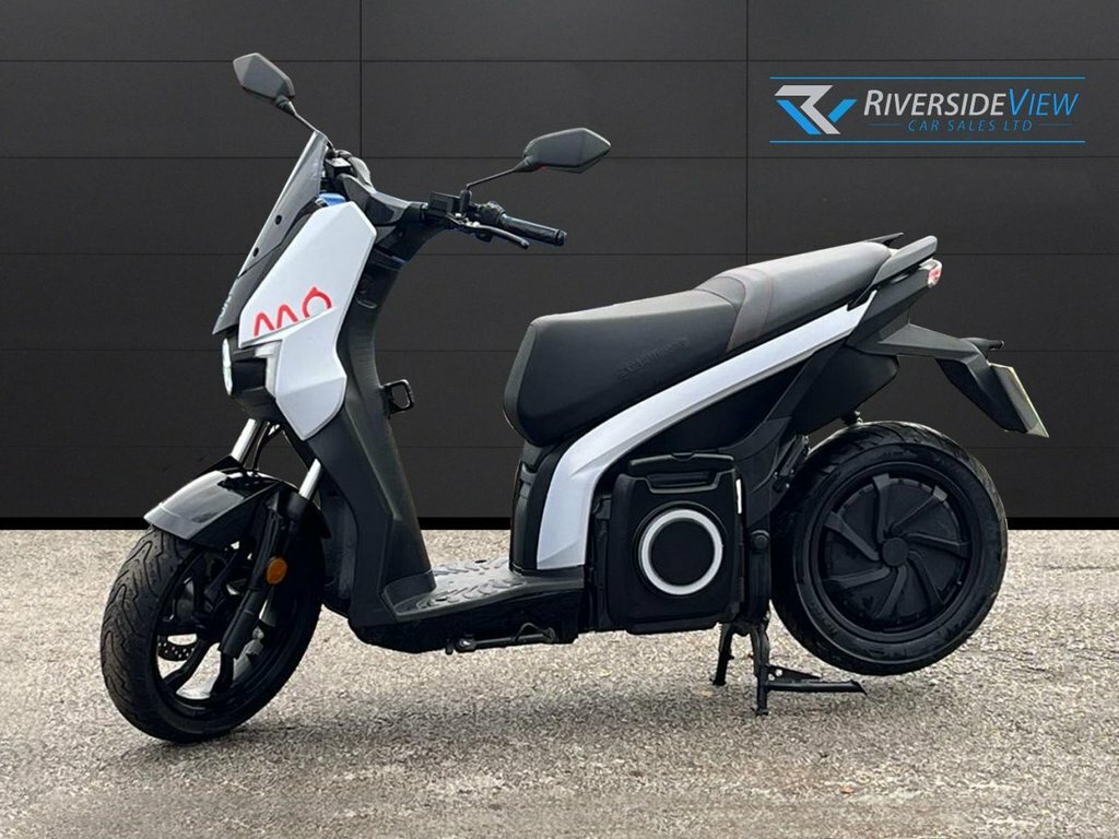 Seat Electric BJ22VBC White #3