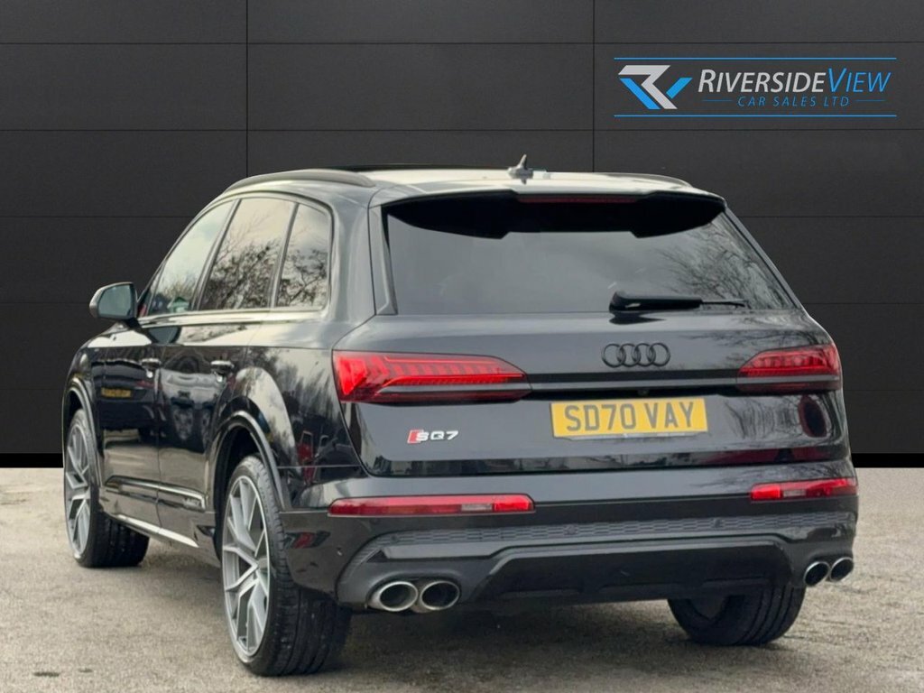 Audi SQ7 4L Vorsprung Black #6