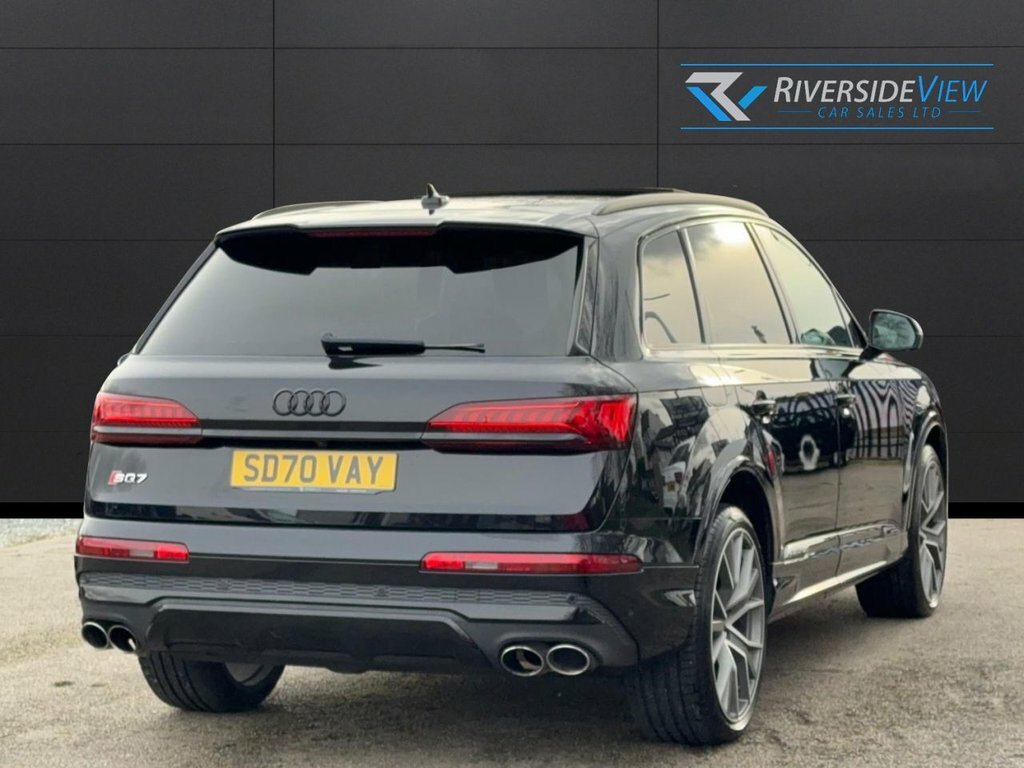 Audi SQ7 4L Vorsprung Black #4