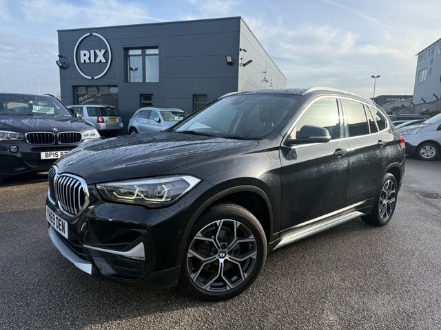BMW X1 18D Xline Suv YH69OEN Black #2