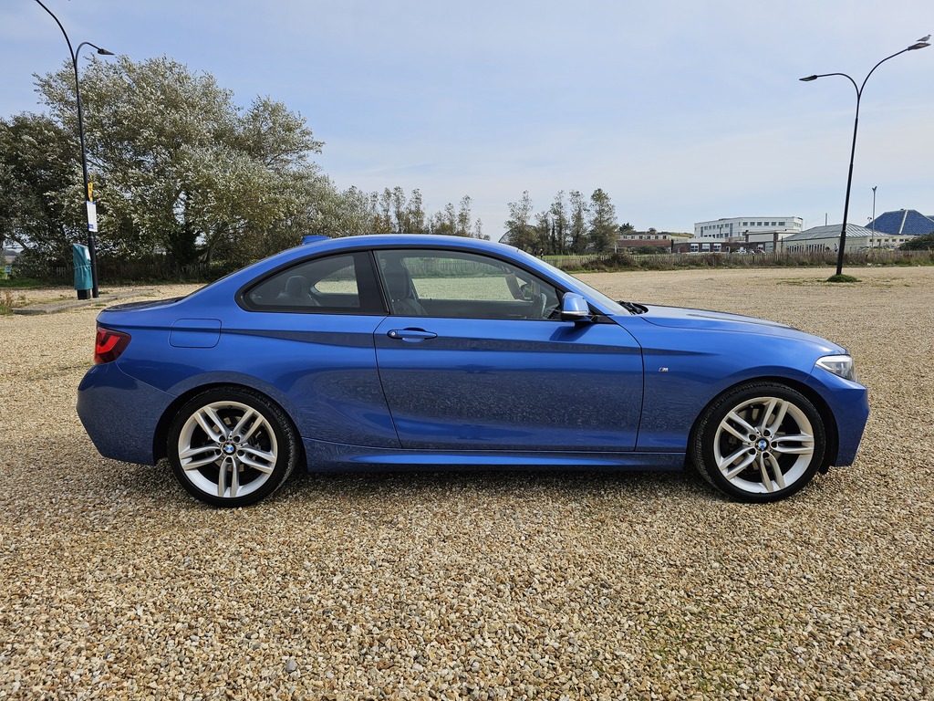BMW 2 Series M-sport KV64KGY Blue #4