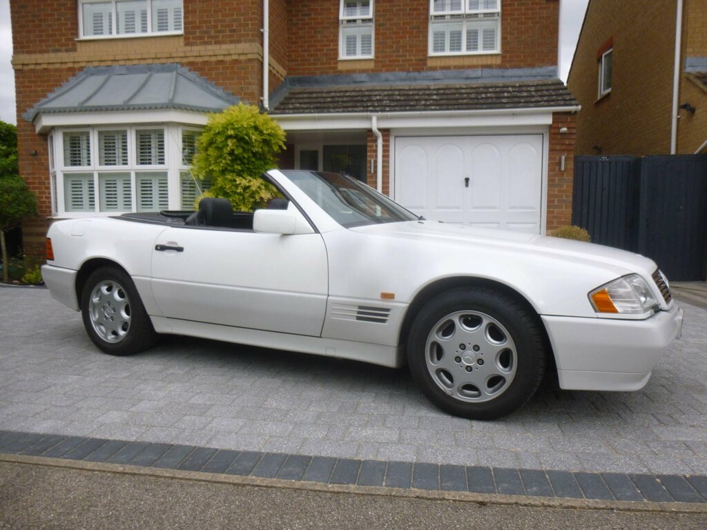 Mercedes-Benz SL Class 3.2 Sl320 White