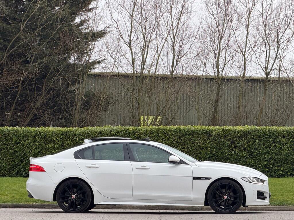 Jaguar XE 2.0D R-sport Euro 6 Ss White #2