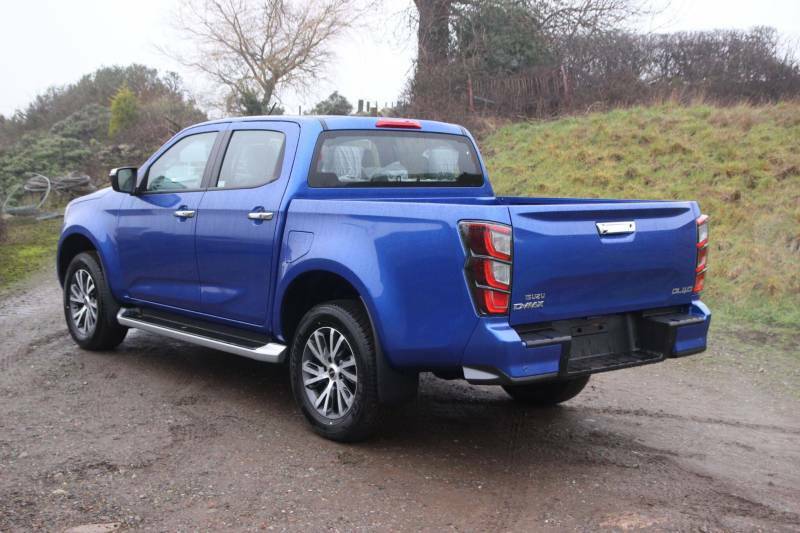 Isuzu D-Max 1.9 Td Dl40 Pickup Double Cab 4Wd Blue #3