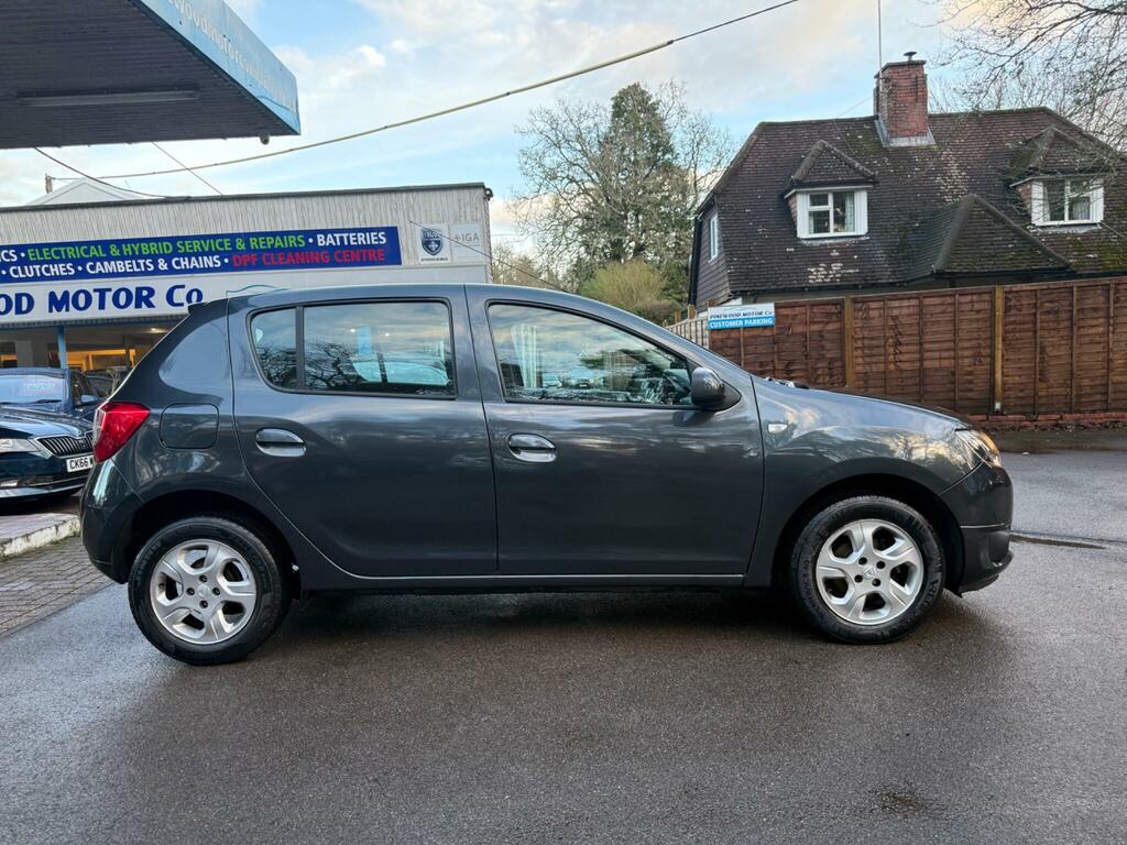 Dacia Sandero 1.5 Dci Laureate Euro 6 S S GU66AHL Grey #5