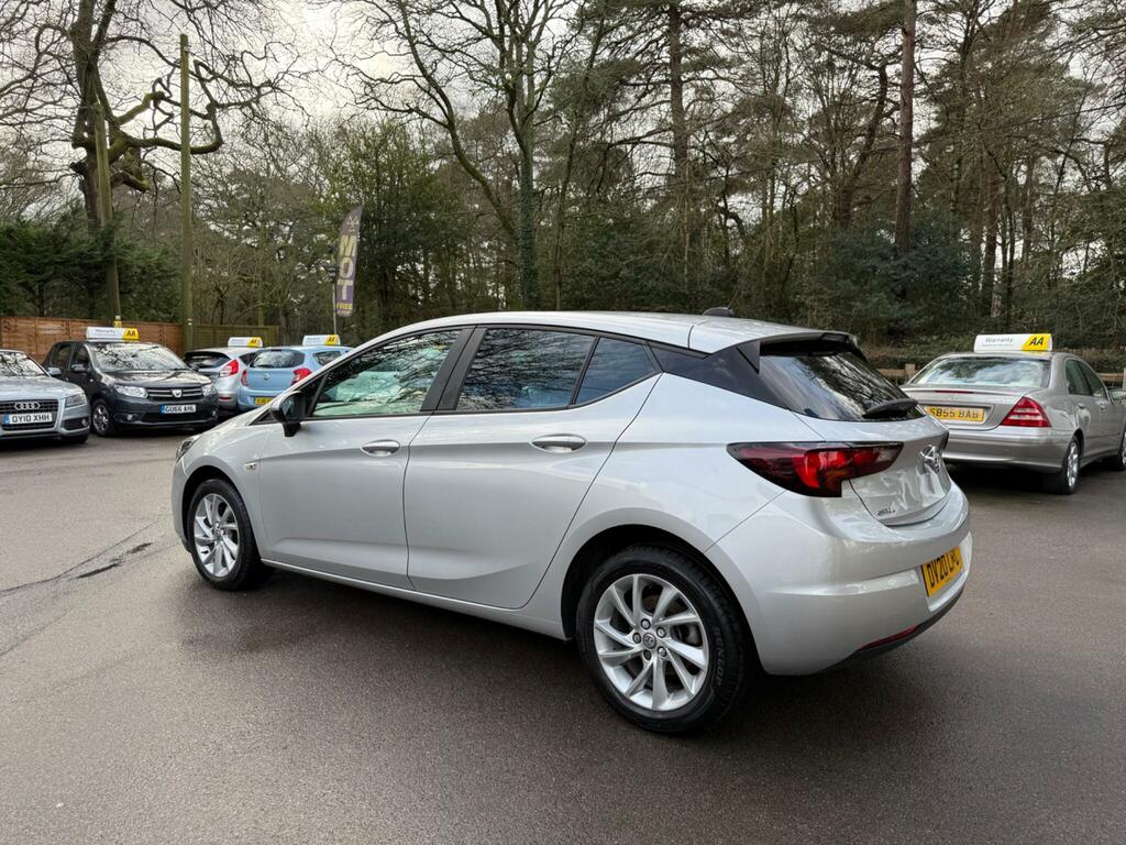 Vauxhall Astra 1.5 Turbo D Business Edition Nav Euro 6 S S DV20LPC Silver #2